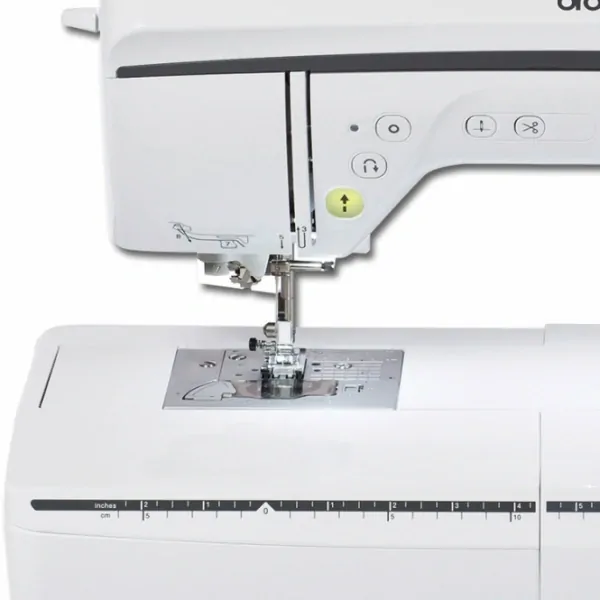 Šicí stroj Brother Innov-Is 1300