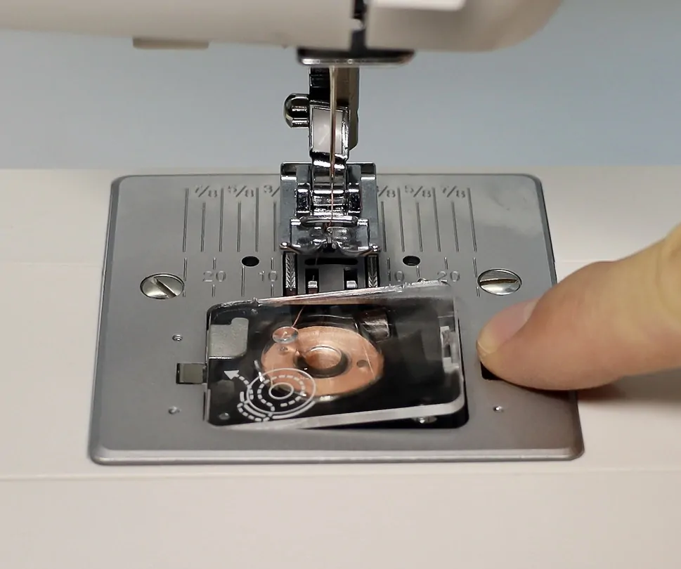 Šicí stroj Lada L60