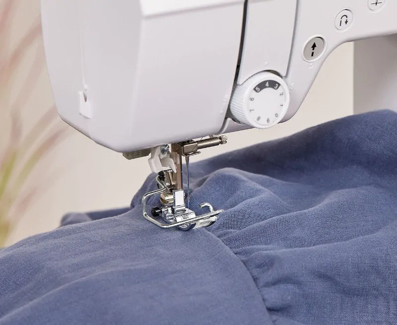 Dětský šicí stroj Brother KD40S