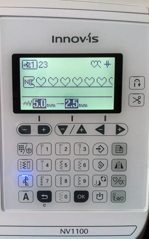 Šicí stroj Brother Innov-Is 1100