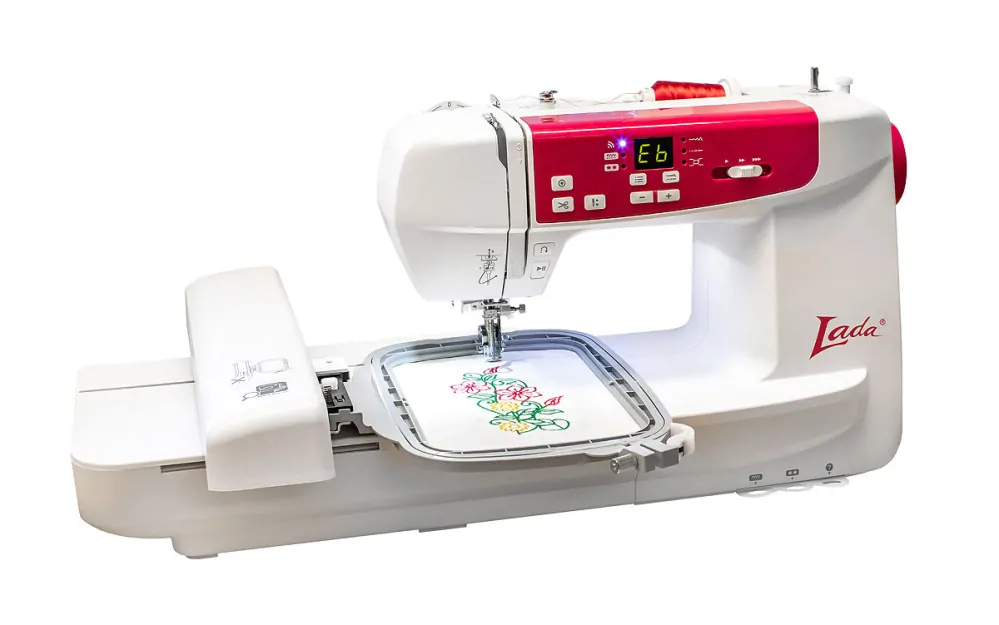 Šicí a vyšívací stroj Lada L90