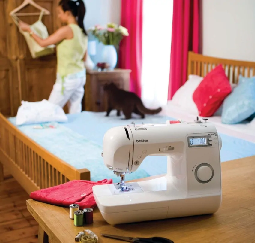 Šicí stroj Brother Innov-Is NV15