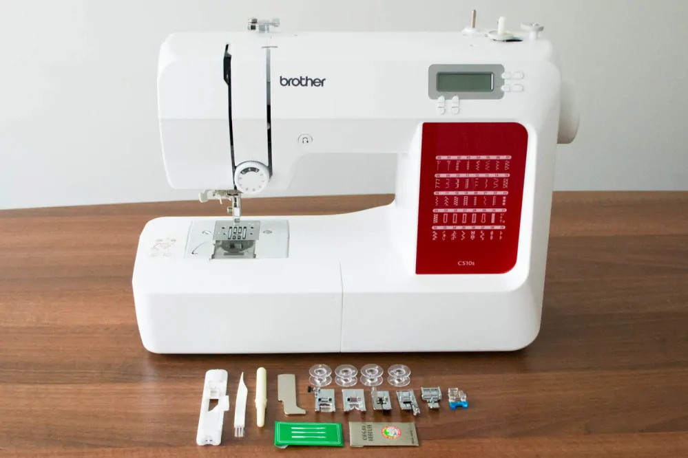 Šicí stroj Brother CS10S