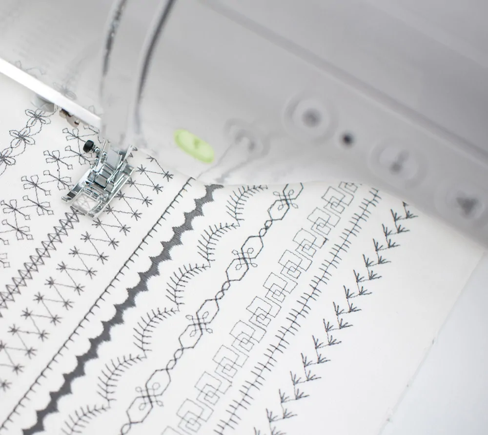 Šicí stroj Brother Innov-Is VQ2